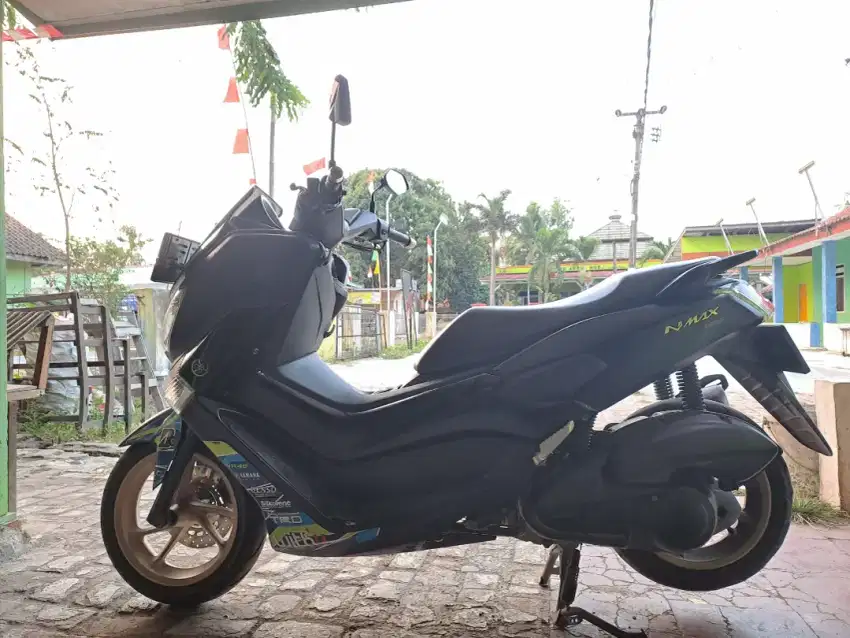 Yamaha nmax hitam doff  2018 mulus rawatan banget