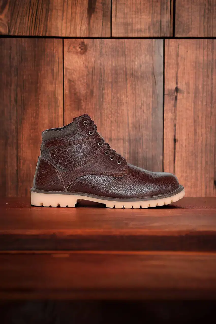 Harga harga sepatu boot ap safety Madiun