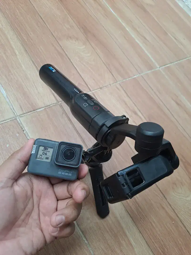 Gopro Hero 5 dan Gimbal Gopro Karma Grip