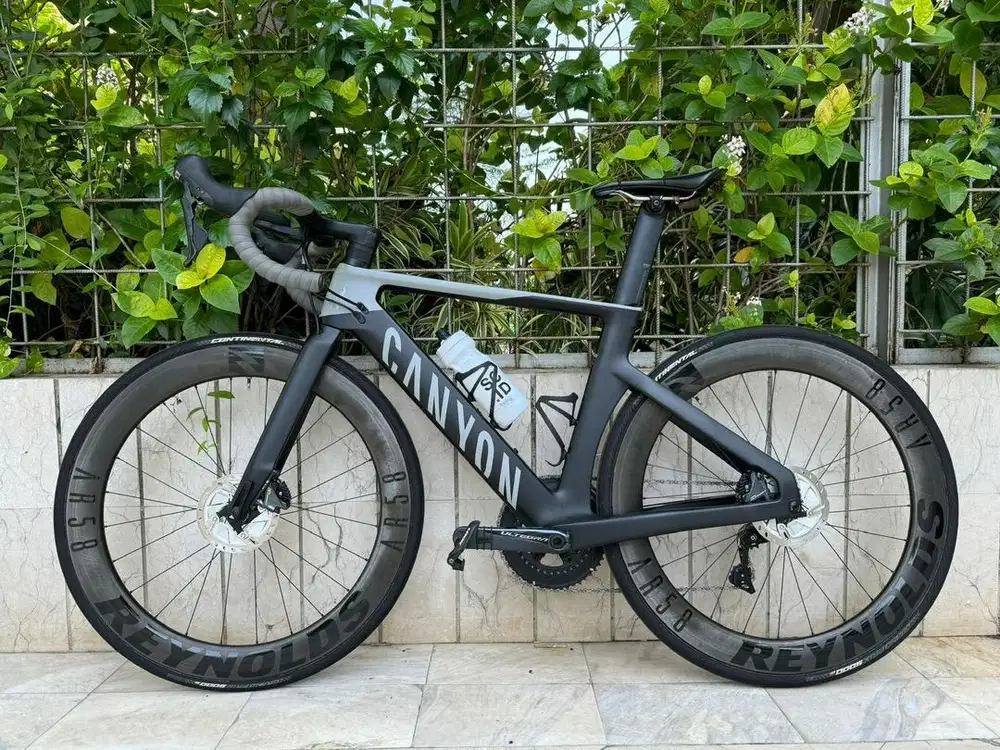 Canyon Aeroad CF SL8