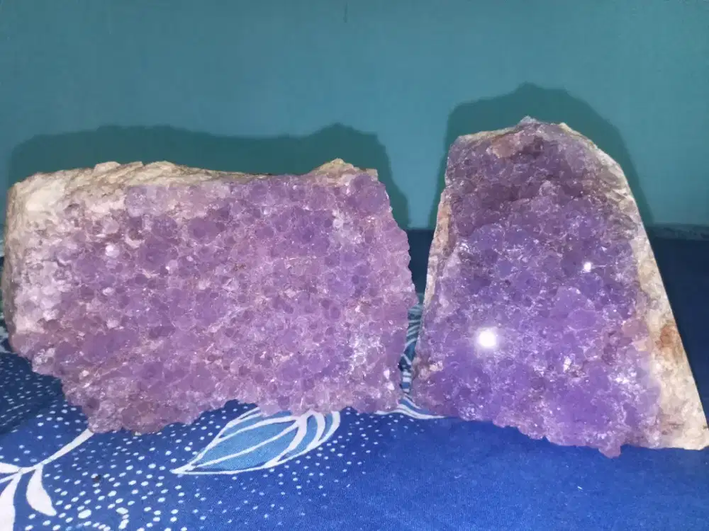 Batu druzy kecubung ungu natural