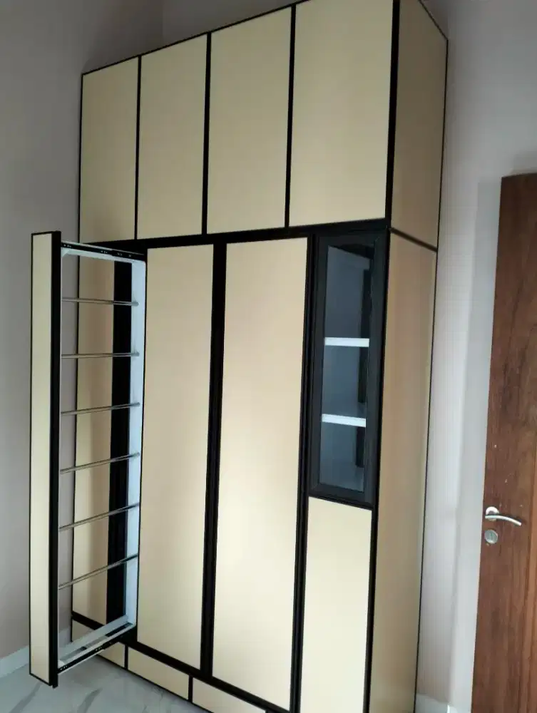 Lemari baju minimalis, full acp