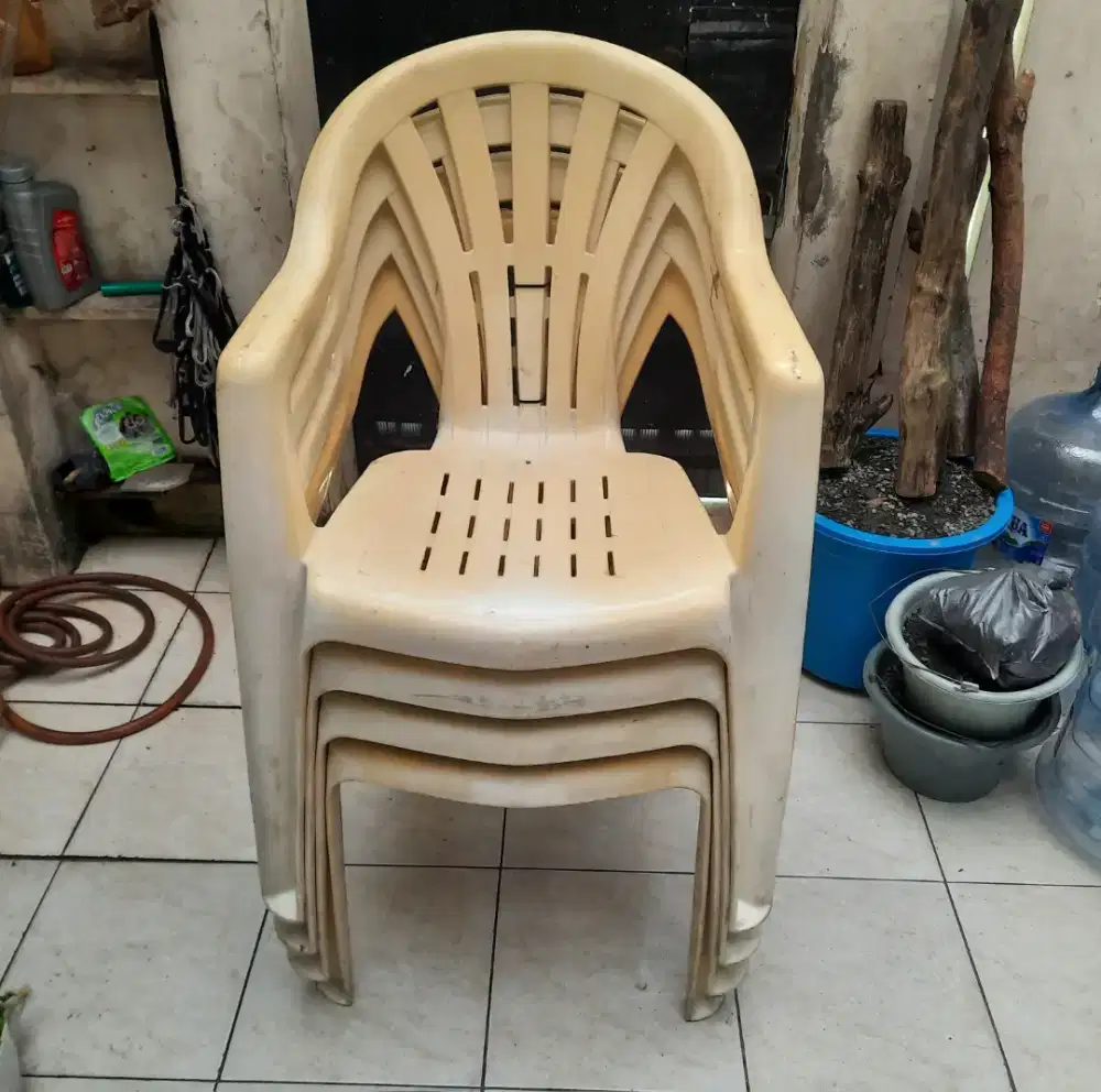 Kursi Duduk Selenderan 4 pcs Nego