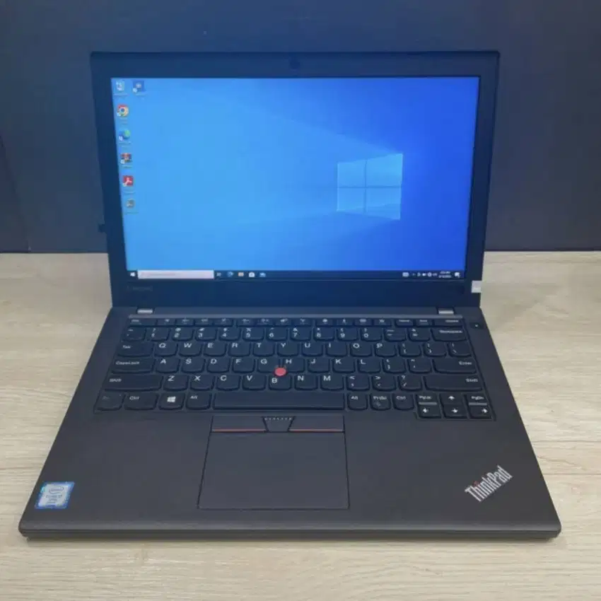 Laptop Lenovo Thinkpad X260 Core i5 Gen6 Layar 12,5inch N-ETM