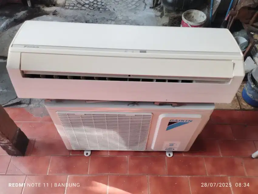 Ac bekas daikin r410a lowwat 1/2pk   lowwat Garansi