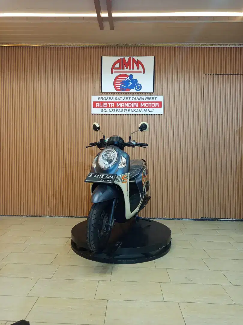 Honda SCOOPY FASHION 2021