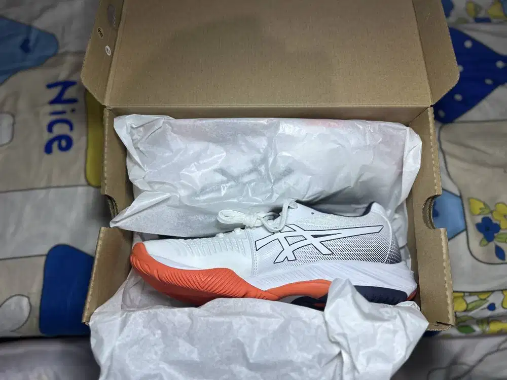 Sepatu Asics Netburner Ballistic FF 3 White (Basket, voli, badminton)