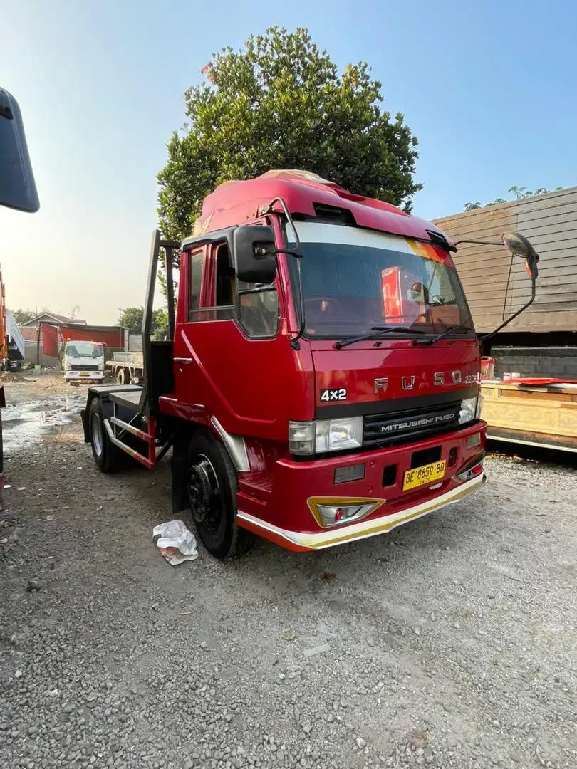Head Trailer Mits.Fuso FM 517 HS Tahun 2014