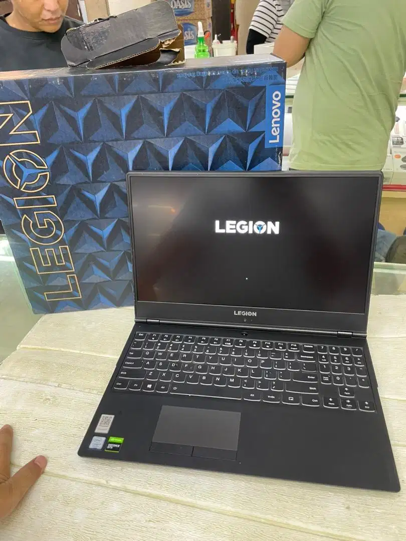 laptop Lenovo legion Y540 i7 ram 16gb/512gb gtx 1650 bekas murah