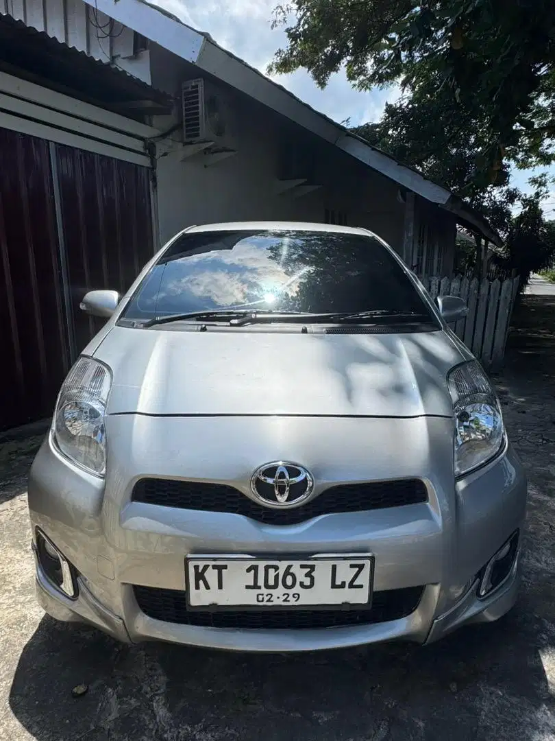 Yaris S-limited 2013