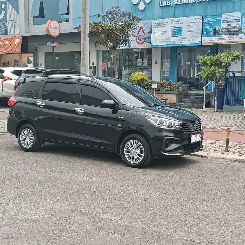 New Ertiga 2019 hitam