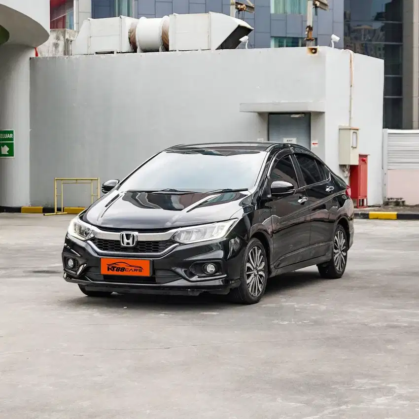 (Dp 10Jt) Honda City E 1.5 CVT At 2017 HITAM