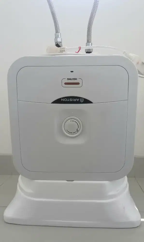 WATER HEATER LISTRIK ARISTON  AN2 15 B 200 ID