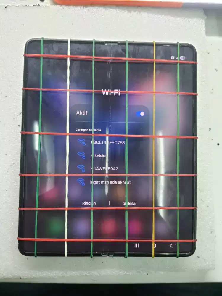 Service Samsung Z Fold3 Fold4 Z Flip suara sinyal hilang