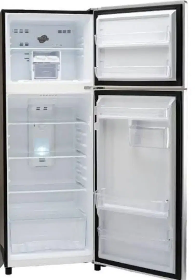 Jual kulkas 2pintu merek polytron