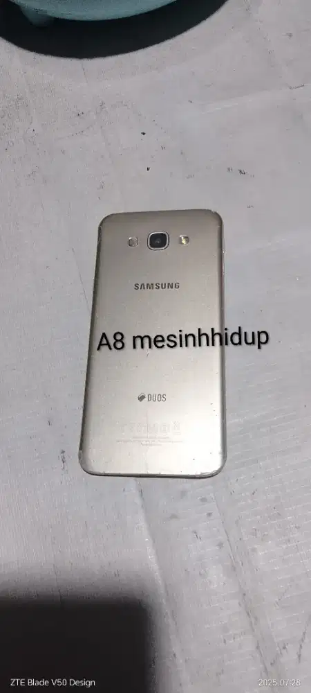 Samsung A8 mesin hidup LCD rusak