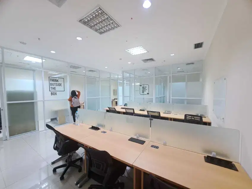 Sewa Kantor SOHO Capital Central Park Full Furnish 136 m2 Hrg Nego