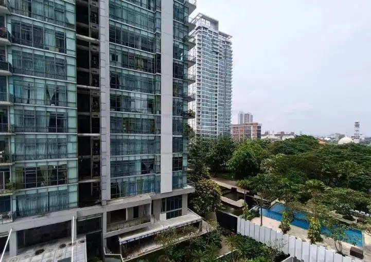 APARTEMEN ESSENCE DHARMAWANGSA FULL FURNISHED 3+1 BR LANTAI 7