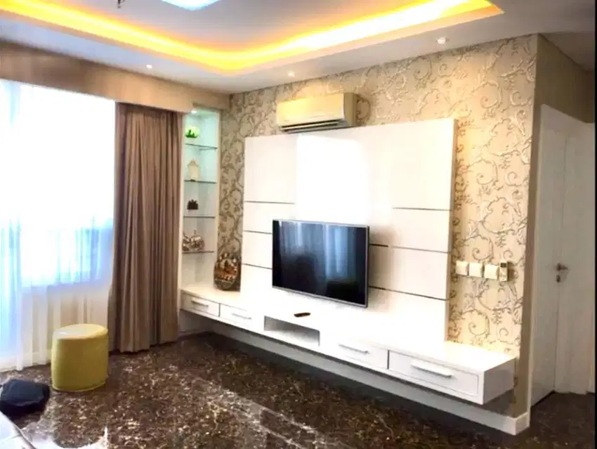 Apartemen Paladian Park Kelapa Gading Jakarta Utara ( view kota )