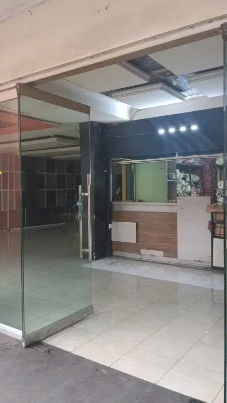 Dijual Bangunan Komersial Bekas Hotel di Bandung