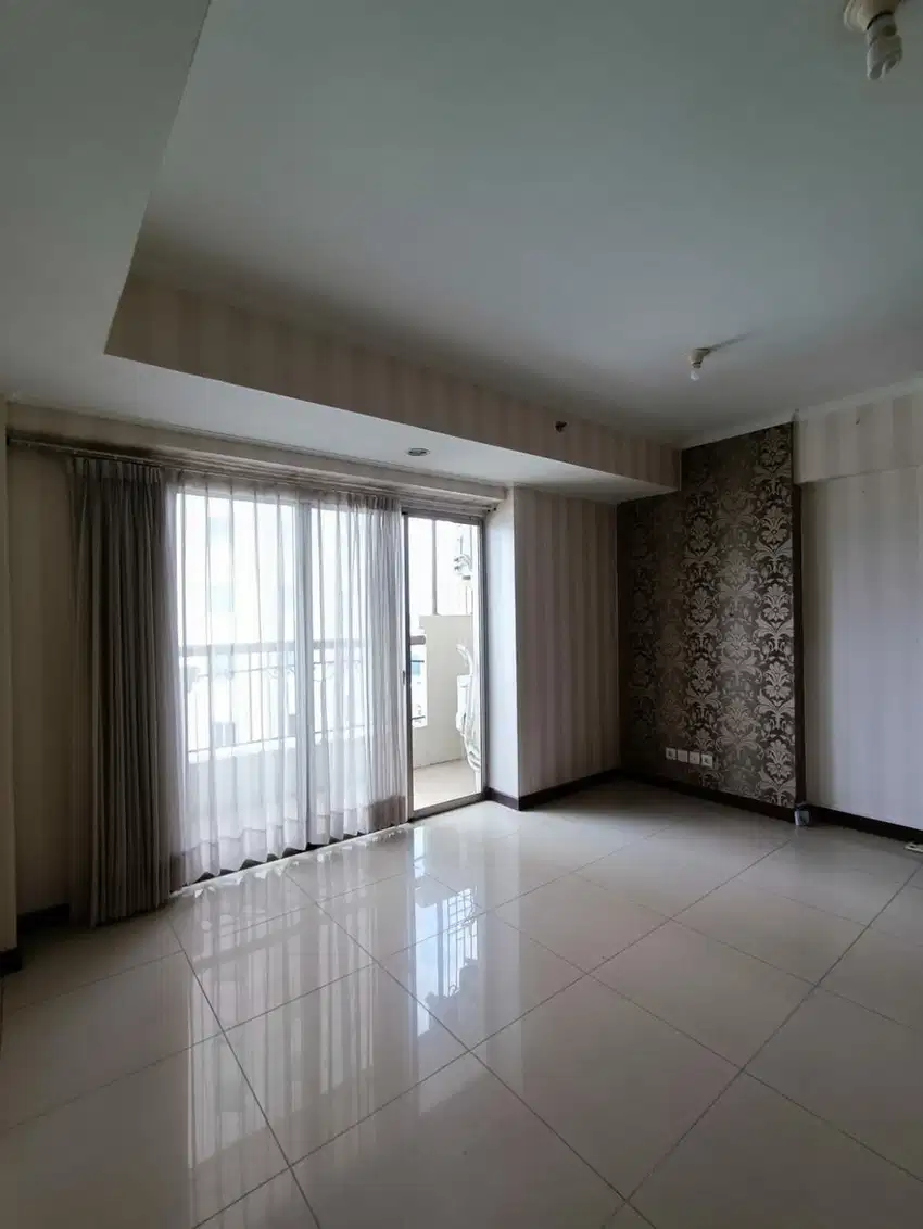 Disewakan Cepat Apartemen Pakuwon Waterlace 3 bedroom unfurnish view p