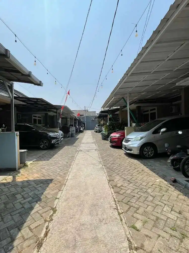 Rumah Cantik Dalam Cluster Dekat Graha Raya
