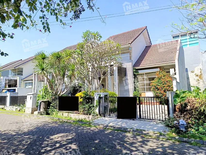 JUAL CEPAT RUMAH RIVERSIDE MALANG,DEKAT BINA BANGSA SCHOOL,EXIT TOL