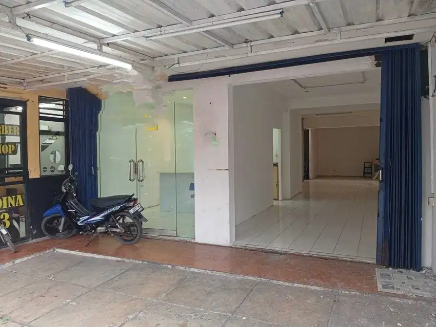 Ruko Siap Pakai Strategis di Antapani Bandung