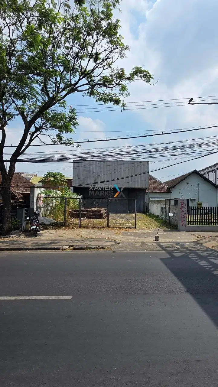 Disewakan Gudang, Ruang Usaha di Poros Jl. Raya Balearjosari, Malang