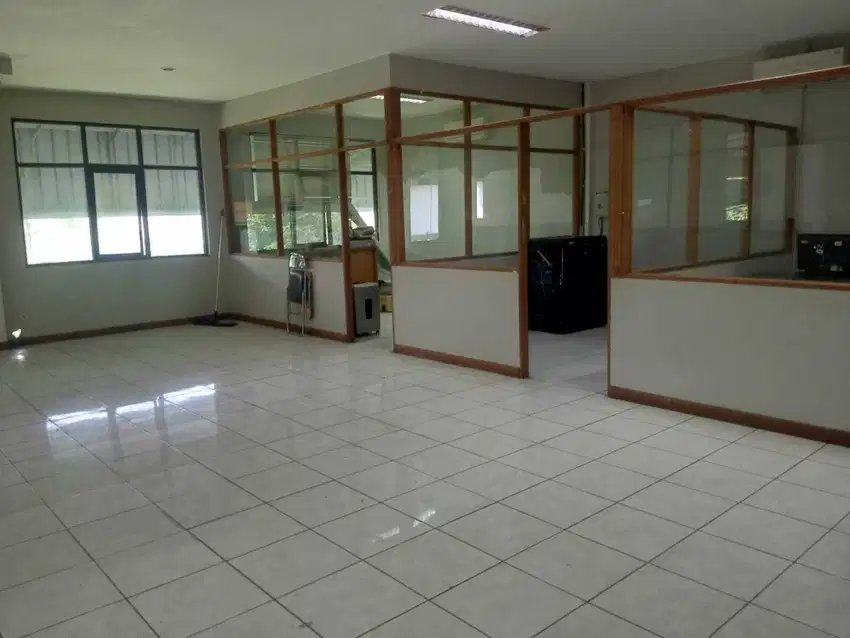 Ek Pabrik Sparepart Strategis di Gunung Putri, Bogor
