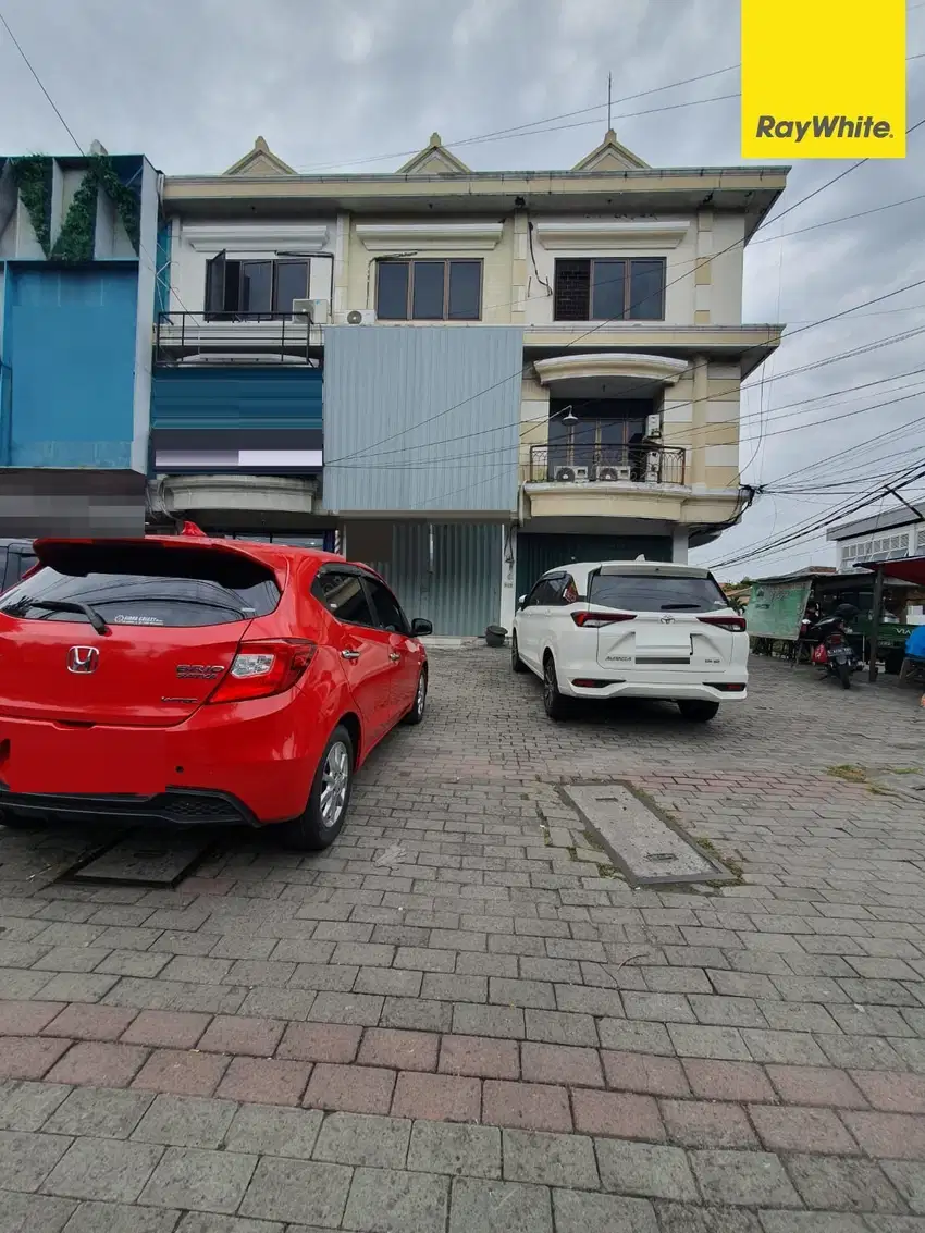 Disewakan Ruko 3 lantai di Nol Raya Jemursari Surabaya