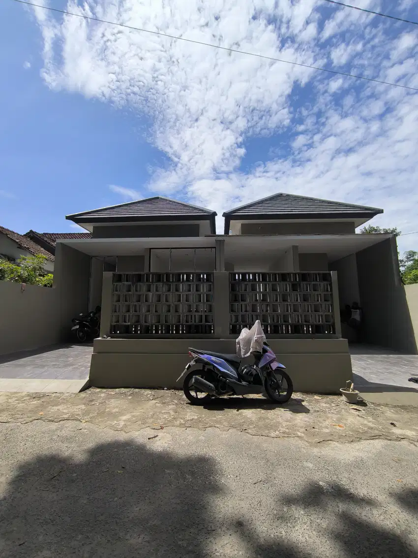 Rumah Baru Dekat Puskesmas Seyegan