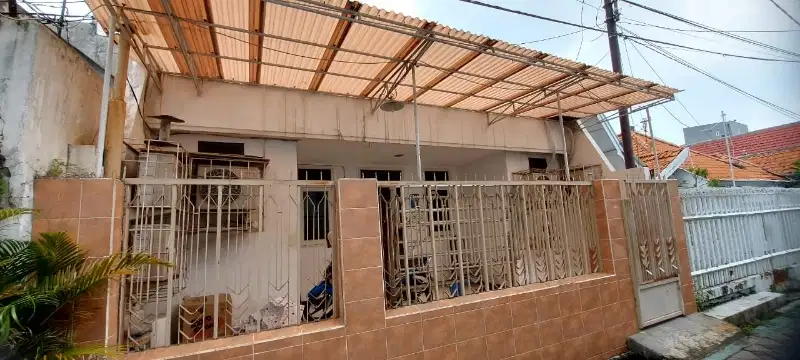 Dijual Rumah Kost -Kosan Jalan Kedinding Lor IV
