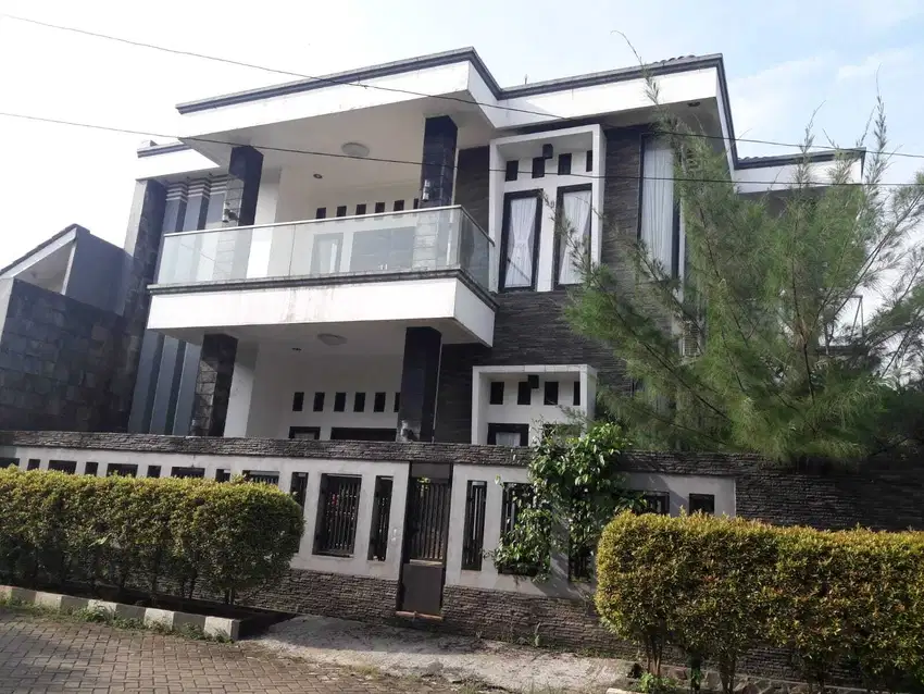 Rumah di Griya Pamulang Estate Bagus dan Siap Huni