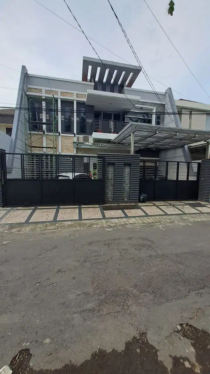 JUAL RUMAH KERTAJAYA INDAH Full Furnish