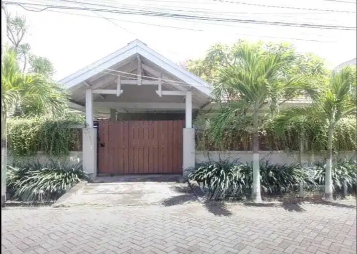 Rumah Bagus Murah Jalan Manyar dekat Kertajaya, Galaxy mall