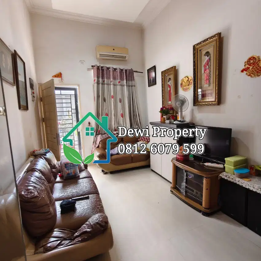 DIJUAL VILLA KOMP CEMARA ASRI JLN SEMANGKA