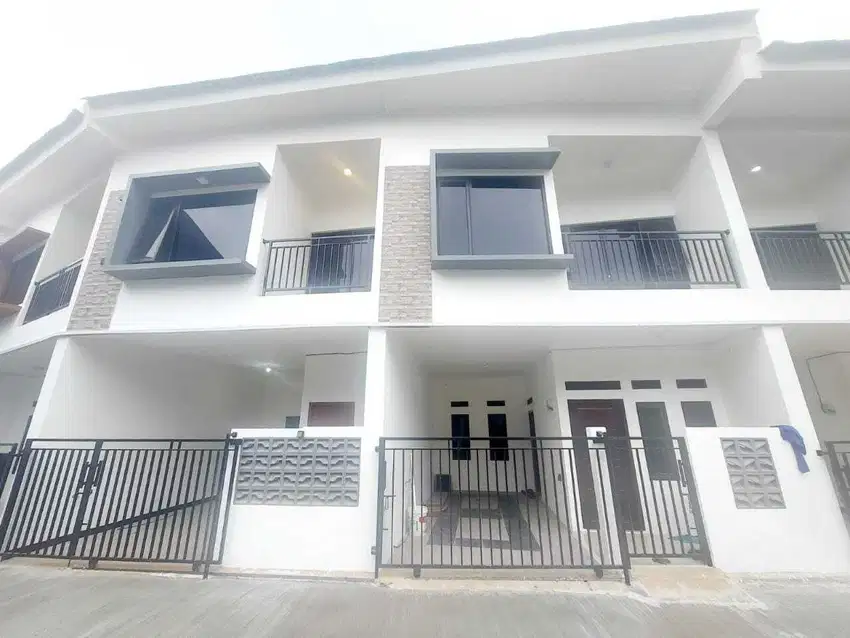 Jual Murah Rumah 2 Lantai Bebas Banjir Lokasi Dekat Stasiun Cakung