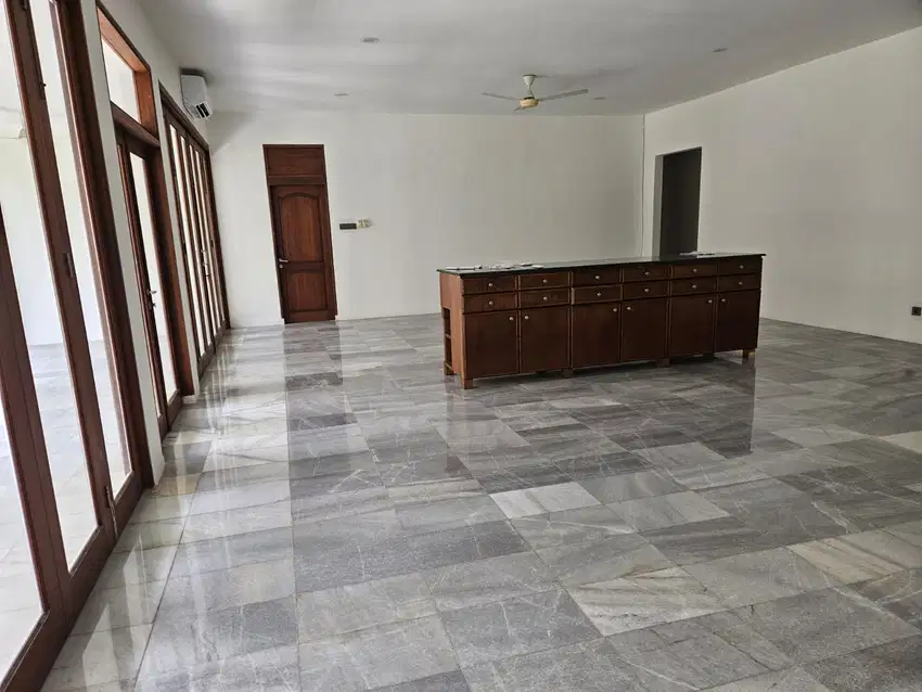 Rumah Jl Bunga Flamboyan, Cipete