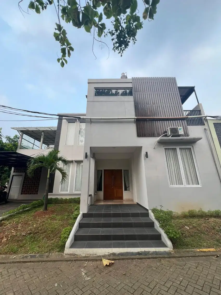 Dijual rumah mewah siap huni di Cibubur Country Full Furnished
