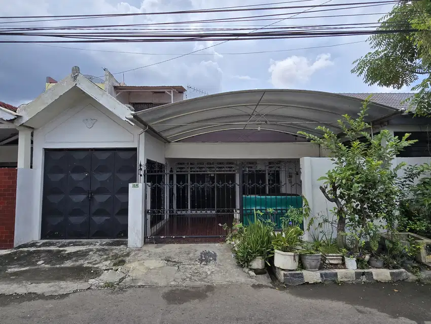 Rumah Lokasi Bagus Darmo Permai utara dekat Hr. Muhammad Darmo permai