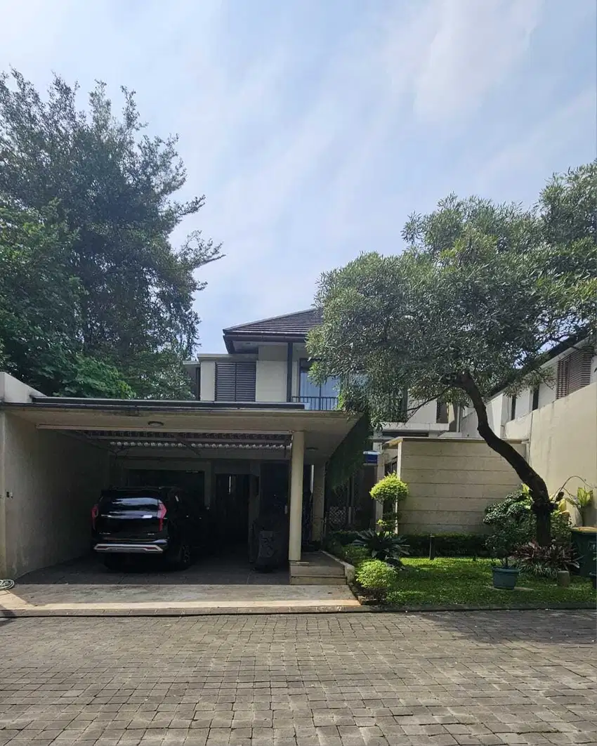 RUMAH MEWAH DIJUAL DI SERENIA HILLS LEBAK BULUS CLUSTER SIGNATURE