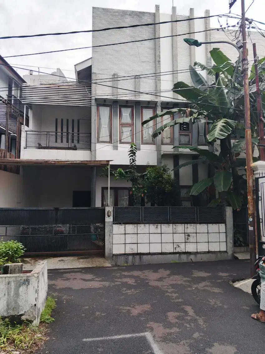 DI JUAL RUMAH MURAH VIA LELANG LOKASI KEMANGGISAN JAKBAR
