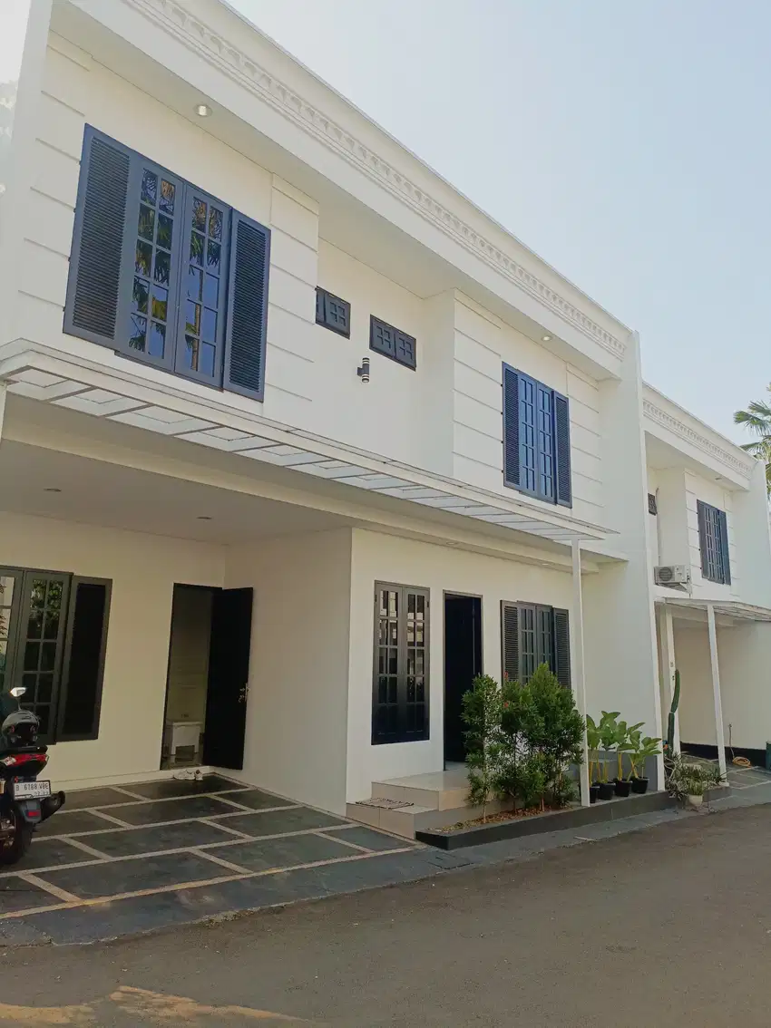 Rumah siap huni dalam townhouse di Lebak Bulus Jaksel