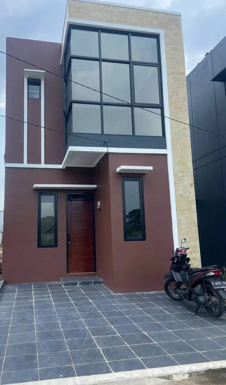 DIJUAL RUMAH MEWAH 2 LANTAI MURAH STRATEGIS (CASAM R) KOTA BEKASI