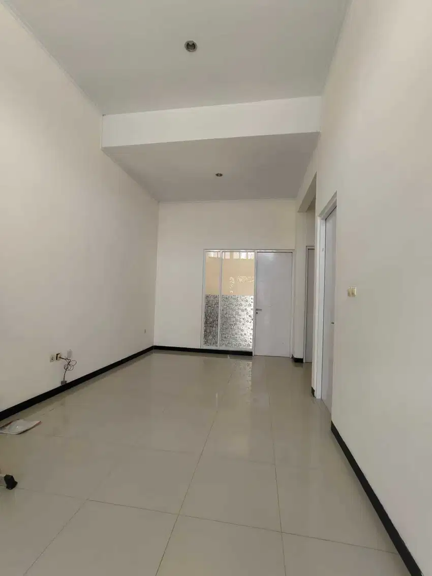 Disewakan Rumah Minimalis di Taman Kopo  Indah TKI 5