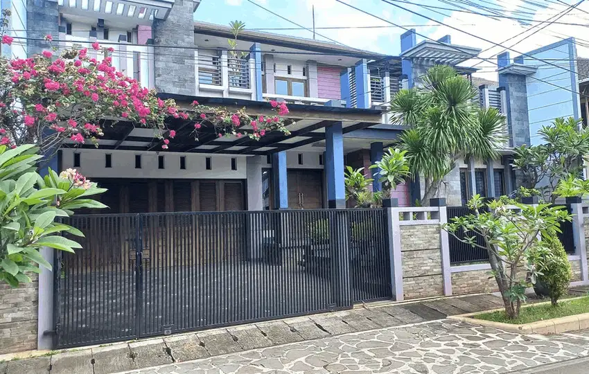 Rumah Strategis 500 M Dari Jl Raya Kalimalang Pondok Kelapa S8767