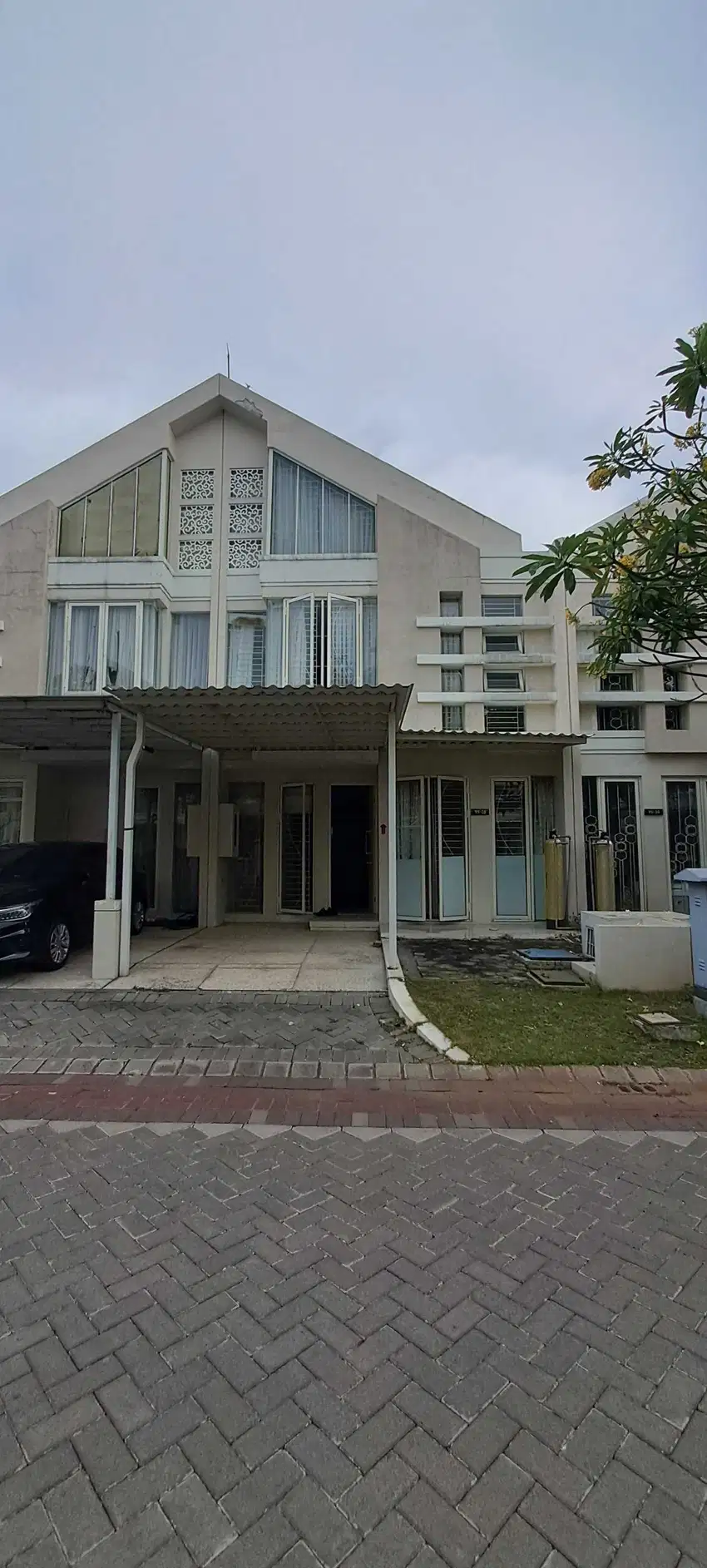 sewa zimbali costa 3BR semi furnish