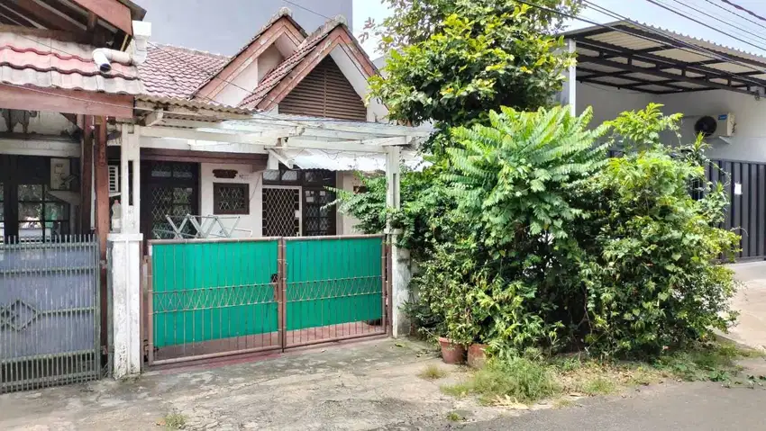Rumah Dijual di Kalideres Permai Jakarta Barat, Lokasi Strategis, 120m