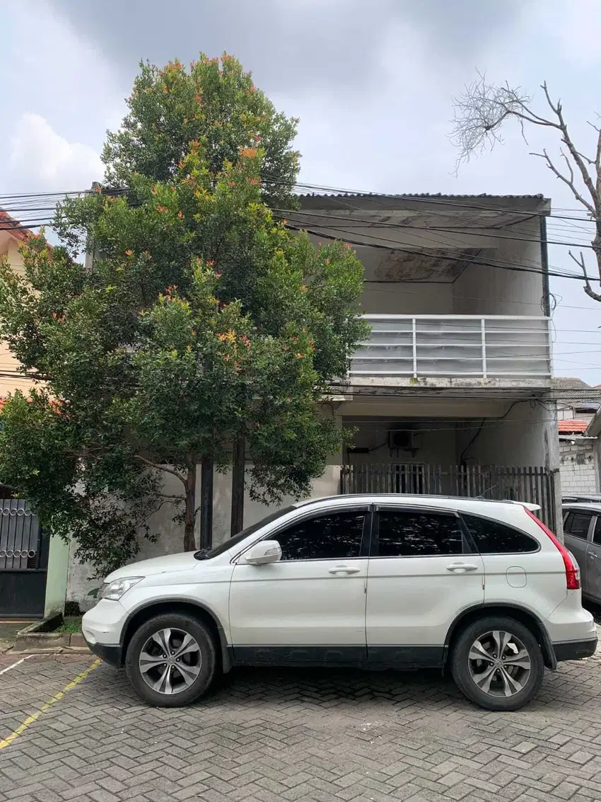 0808,38s lelang rumah Surabaya di Wiyung di babatan pratama